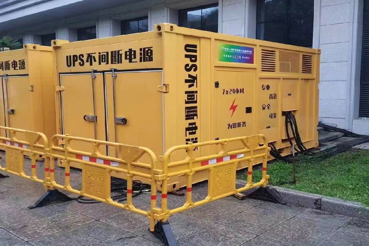 城关发电机租赁施工现场